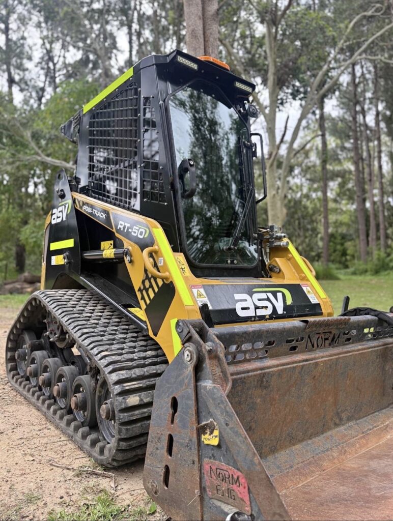 RT50 – 2.5T (6-IN-1 BUCKET)